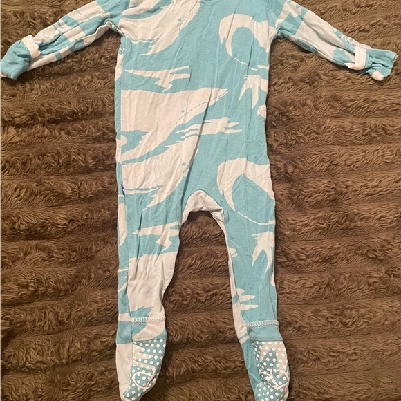 2 Bamboo Baby Pajamas Kyte Baby and Kickie Pants size 0-3 months - Picture 5 of 7